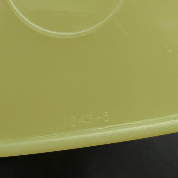 Vintage Tupperware Rectangular Storage Canisters 2 containers and 1 lid yellow - Picture 8 of 8